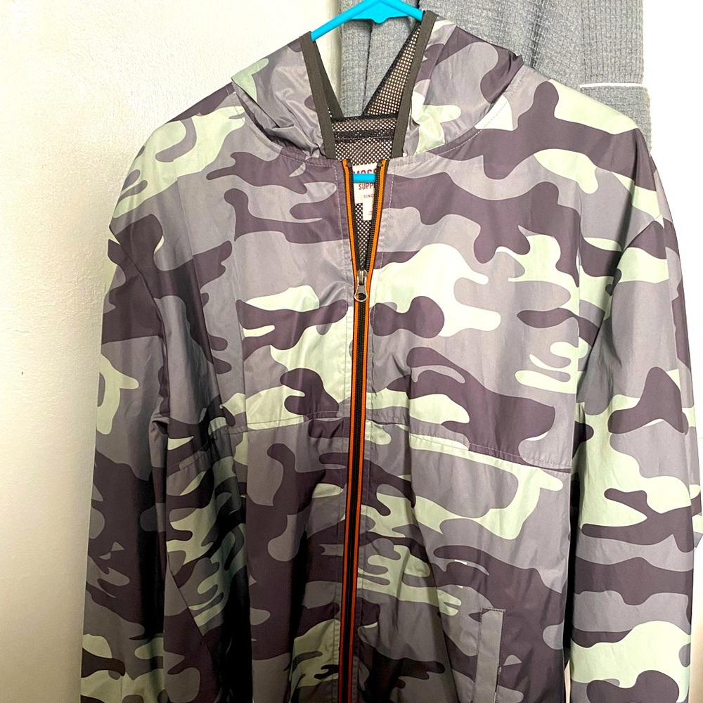 Mens XL Mossimo Camouflage Rain Jacket with Hood